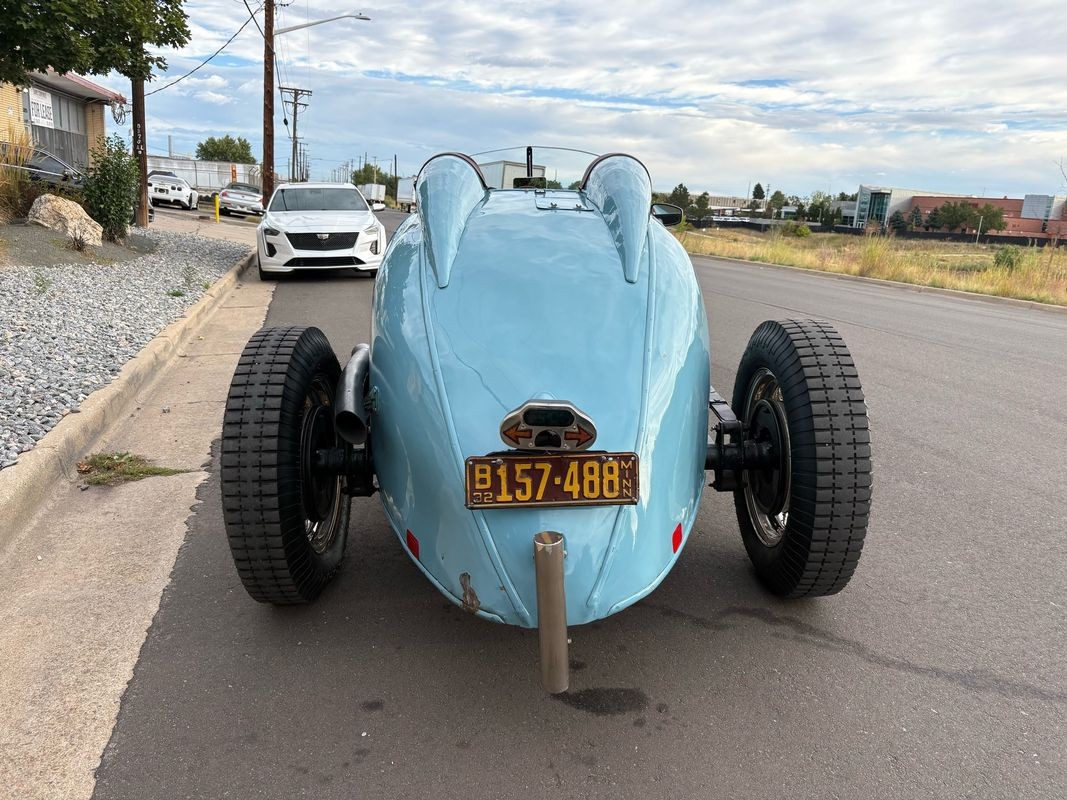 Cord-Speedster-Special-1932-3
