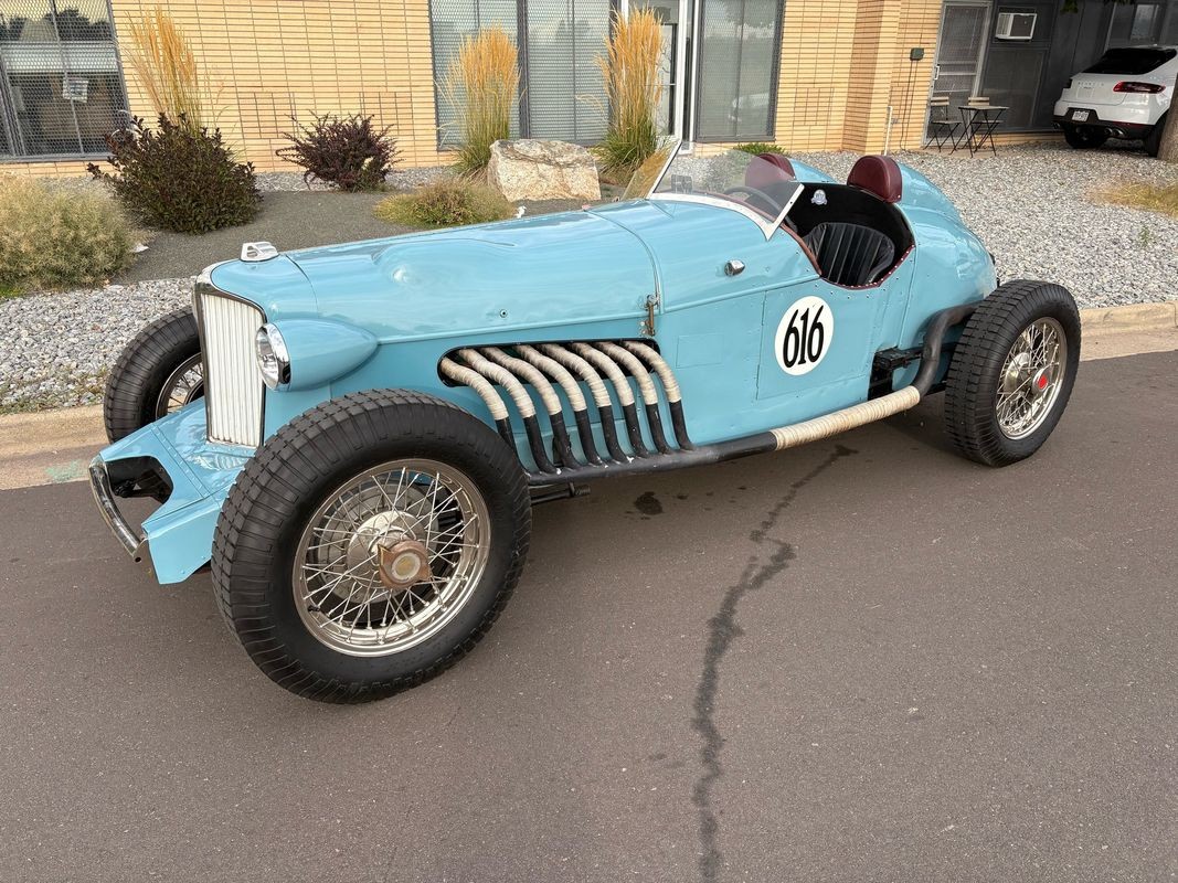 Cord-Speedster-Special-1932