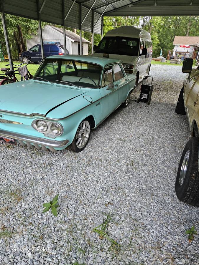 Corvair-4door-1961-green-2