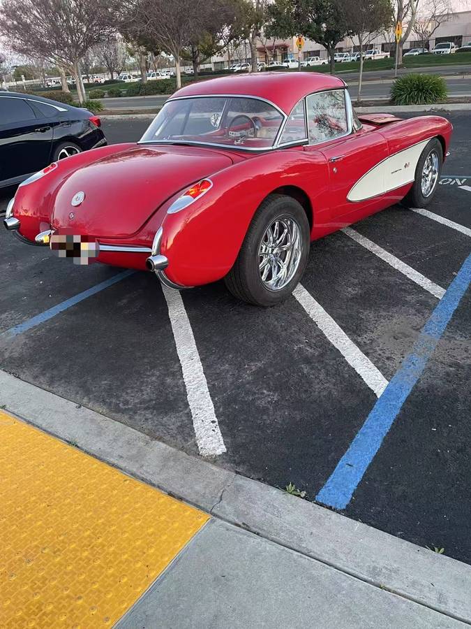 Corvette-1957-red-7