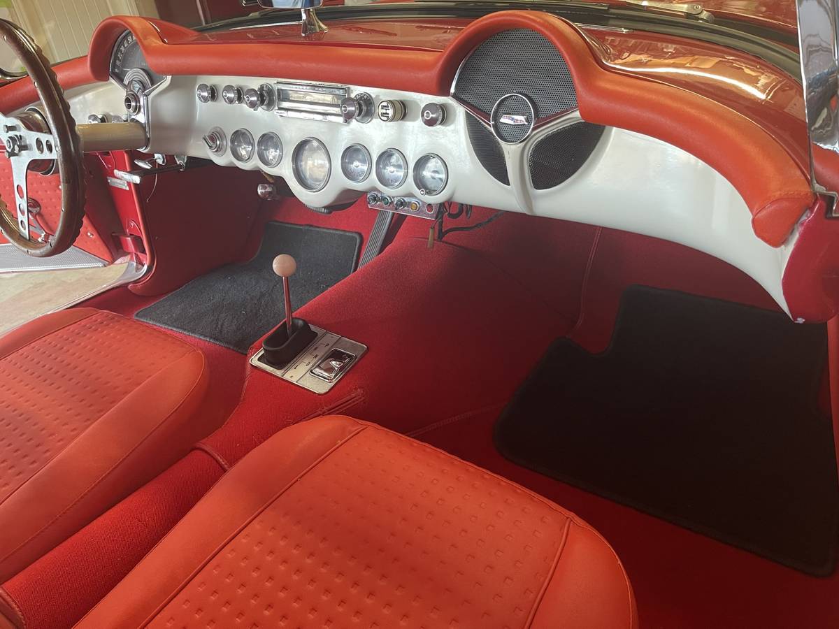 Corvette-1957-red