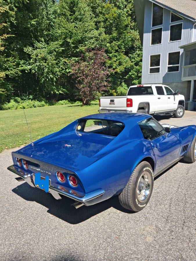 Corvette-1968-blue-2