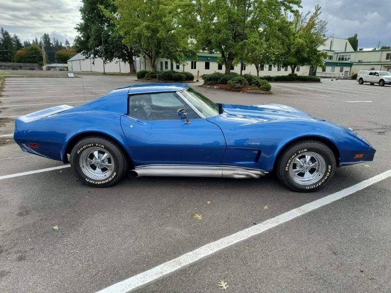 Corvette-1975-12