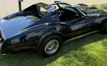 Corvette-1977-black-10