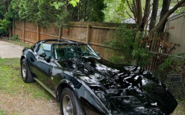 Corvette-1977-black-4
