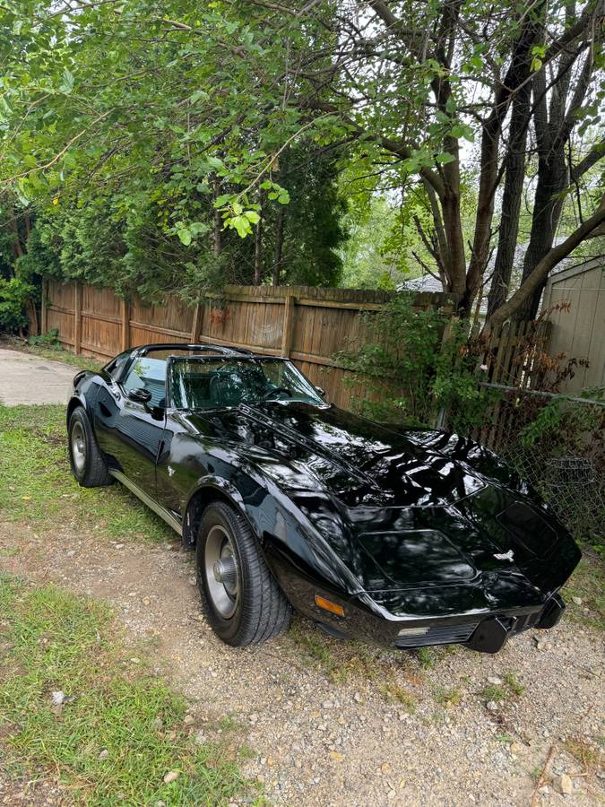 Corvette-1977-black-4