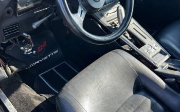 Corvette-1979-black-5