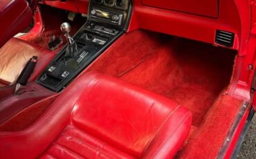 Corvette-1980-red-3