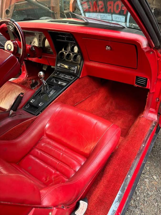 Corvette-1980-red-3