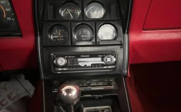 Corvette-1980-red-6