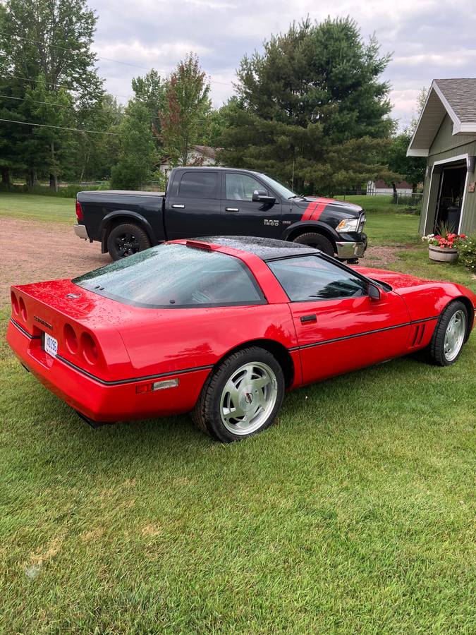 Corvette-1988-red-7