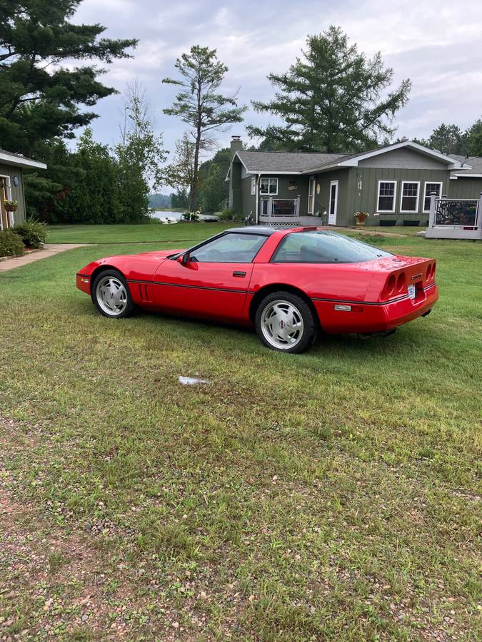 Corvette-1988-red-9