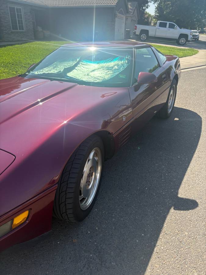 Corvette-1993-red-1