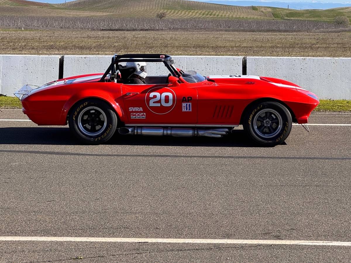 Corvette-c2-1967-orange-1