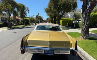 Coupe-devile-1970-50
