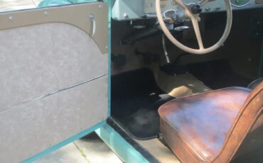 Crosley-Cd-1950-Sea-Green-Tan-2