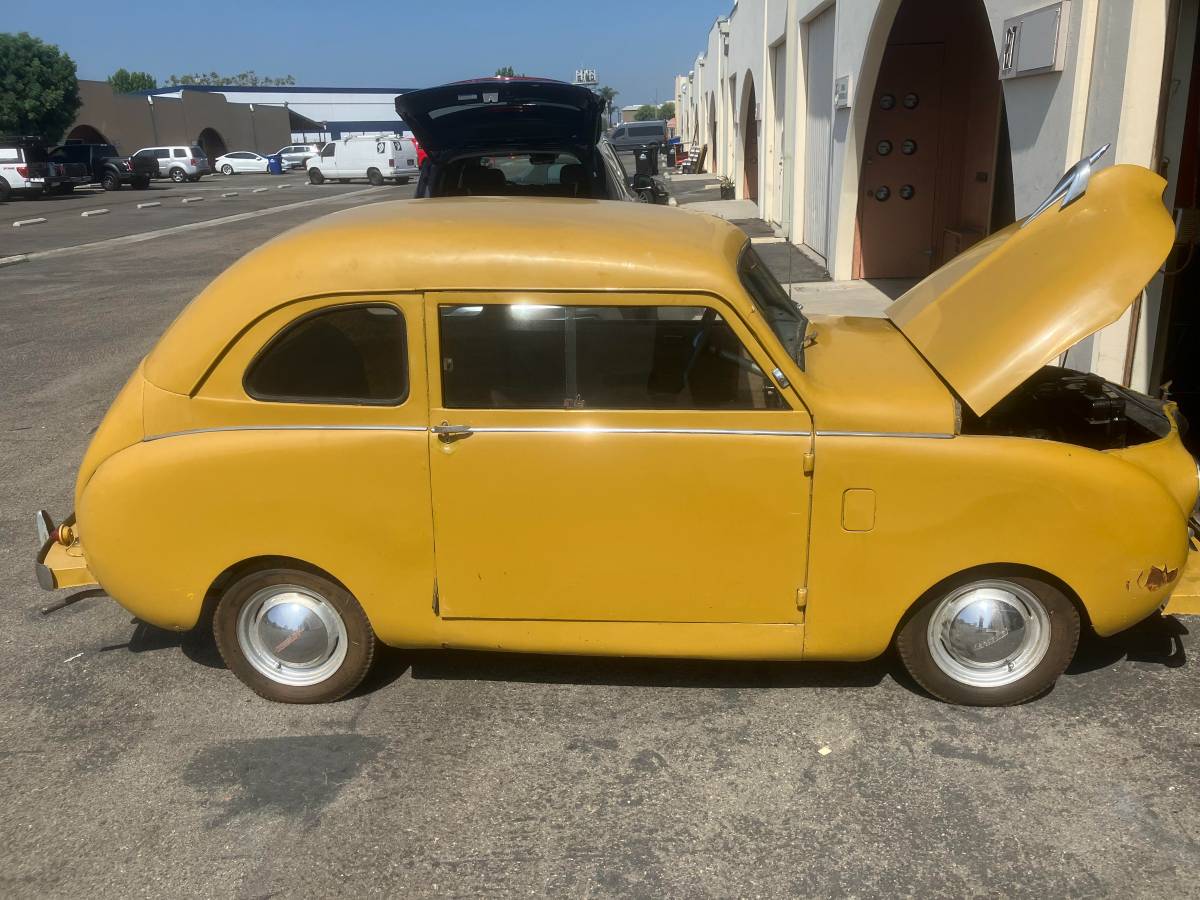 Crosley-sedan-1948-custom-1