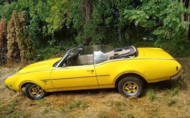 Cutlass-convertable-1969-yellow-2