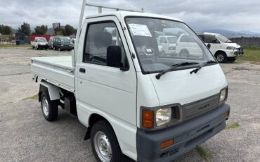 Daihatsu-hijet-1993-white-21