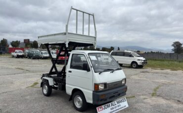 Daihatsu-hijet-1993-white