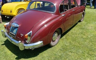 Daimler-2.5-v8-1966-3