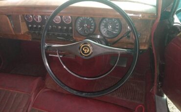 Daimler-2.5-v8-1966-6