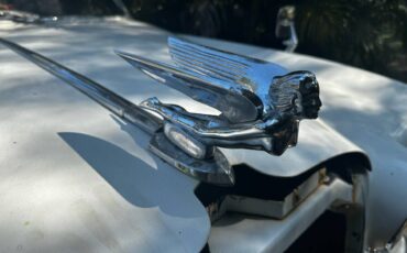 Daimler-ds-420-limo-1969-white-10