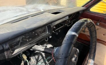 Datsun-1600-1970-black-11