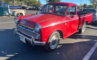 Datsun-1965-red-12