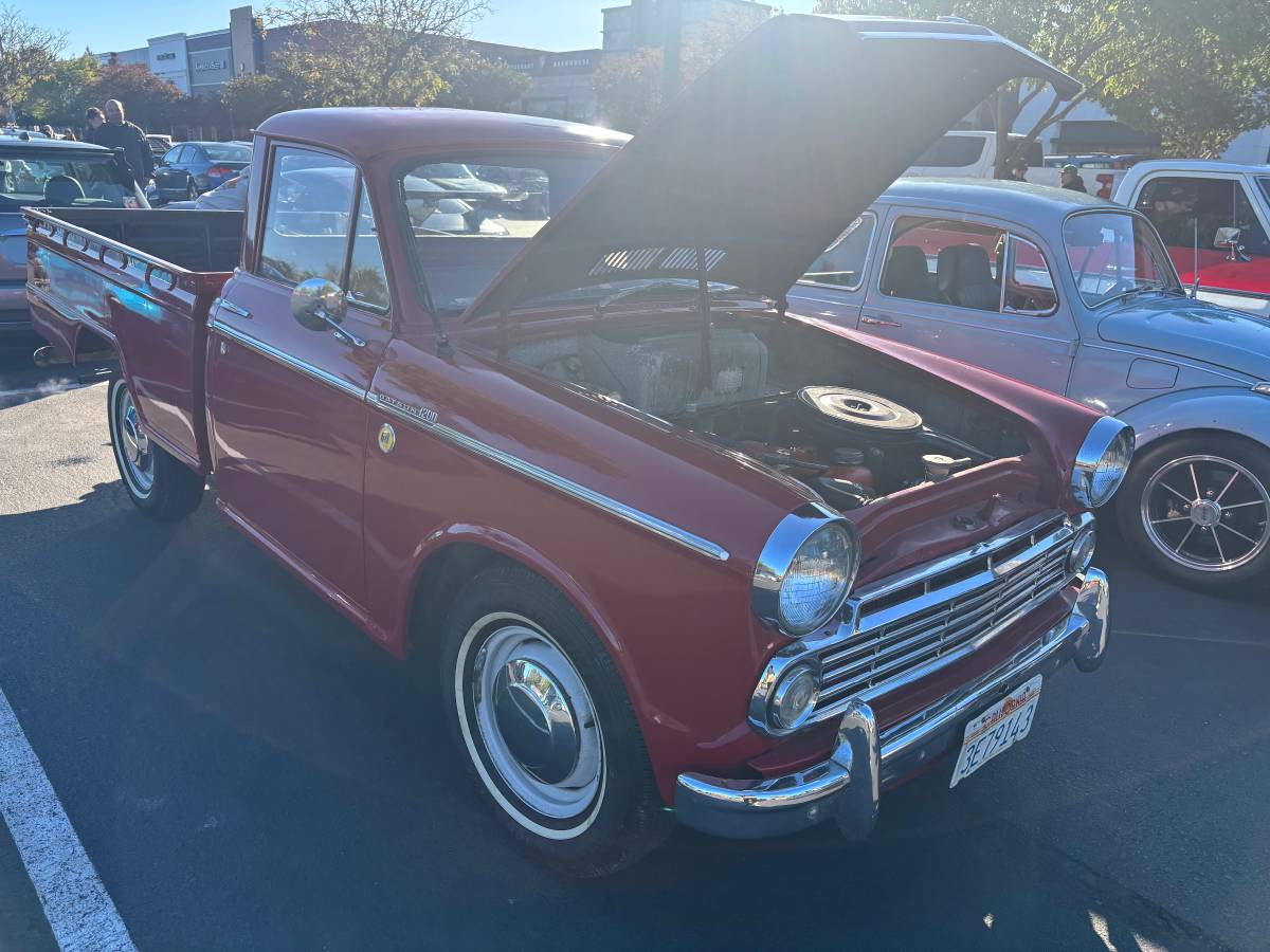 Datsun-1965-red-3