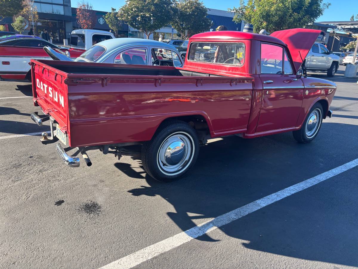 Datsun-1965-red-6