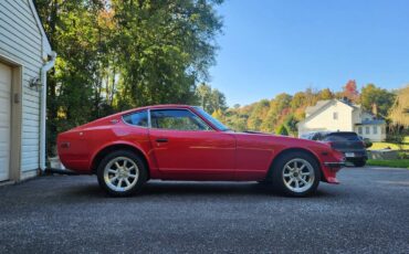 Datsun-240z-1971-red-1