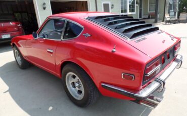 Datsun-240z-1971-red-2