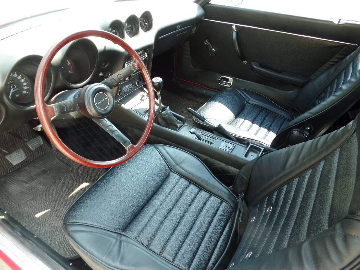 Datsun-240z-1971-red-5