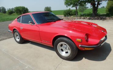 Datsun-240z-1971-red