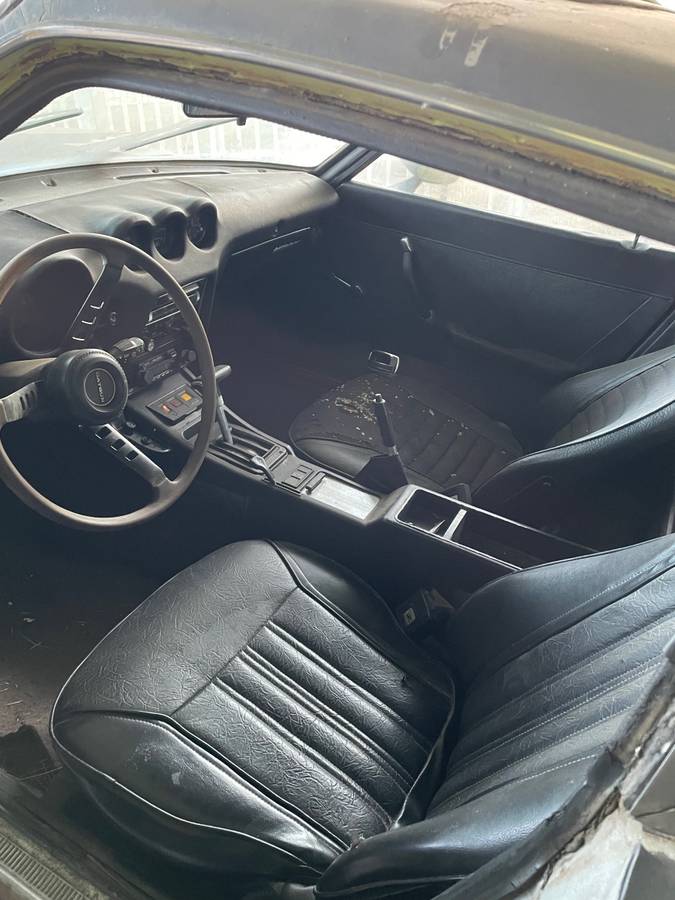 Datsun-240z-1972-8