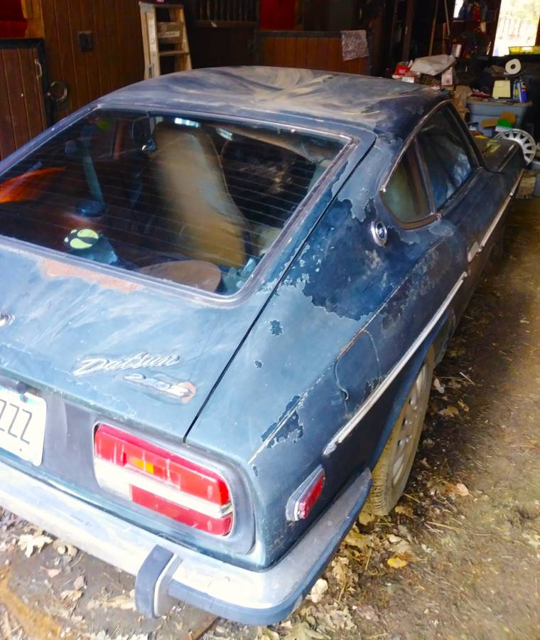 Datsun-240z-1973-green-2