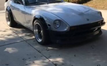 Datsun-260z-1974-grey-1