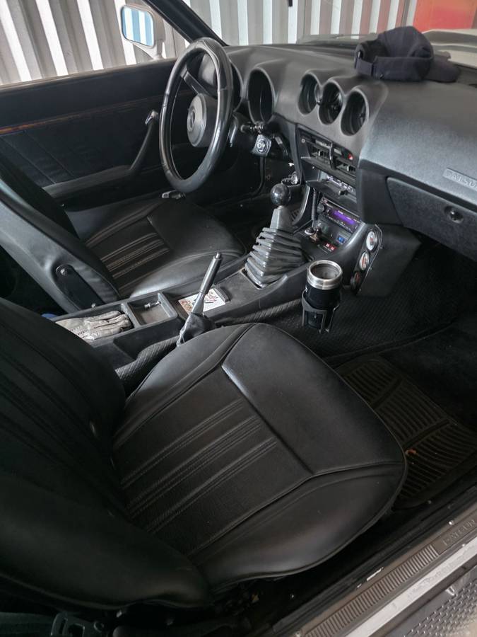 Datsun-260z-1974-grey-2