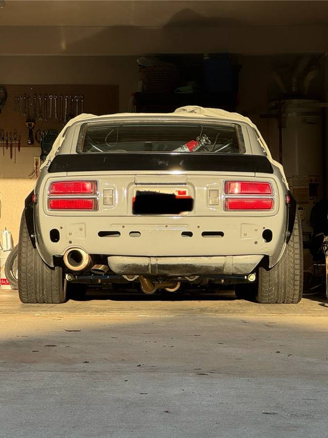 Datsun-260z-1974-grey-8