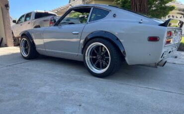 Datsun-260z-1974-grey-9