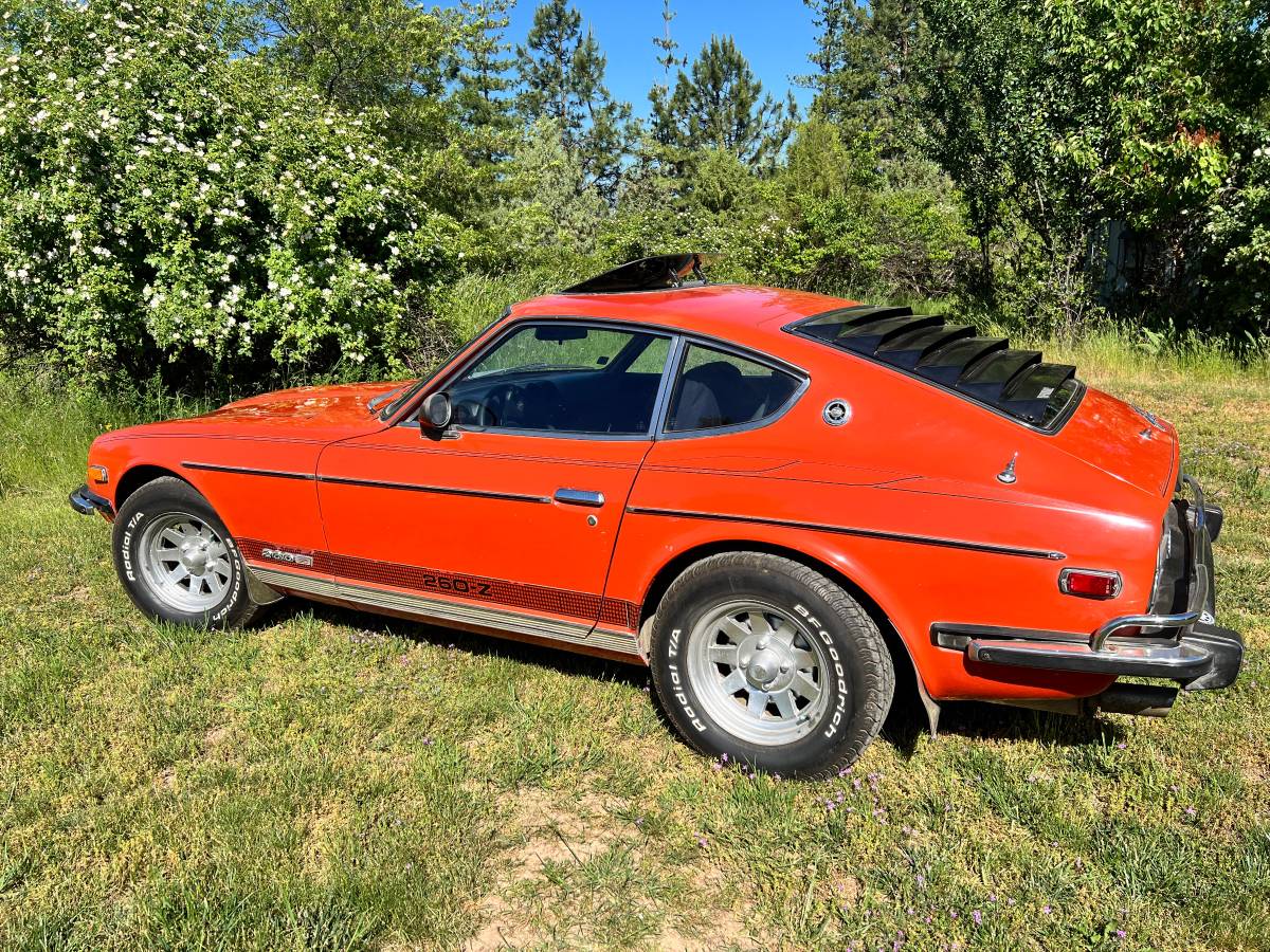 Datsun-260z-1974-orange-2