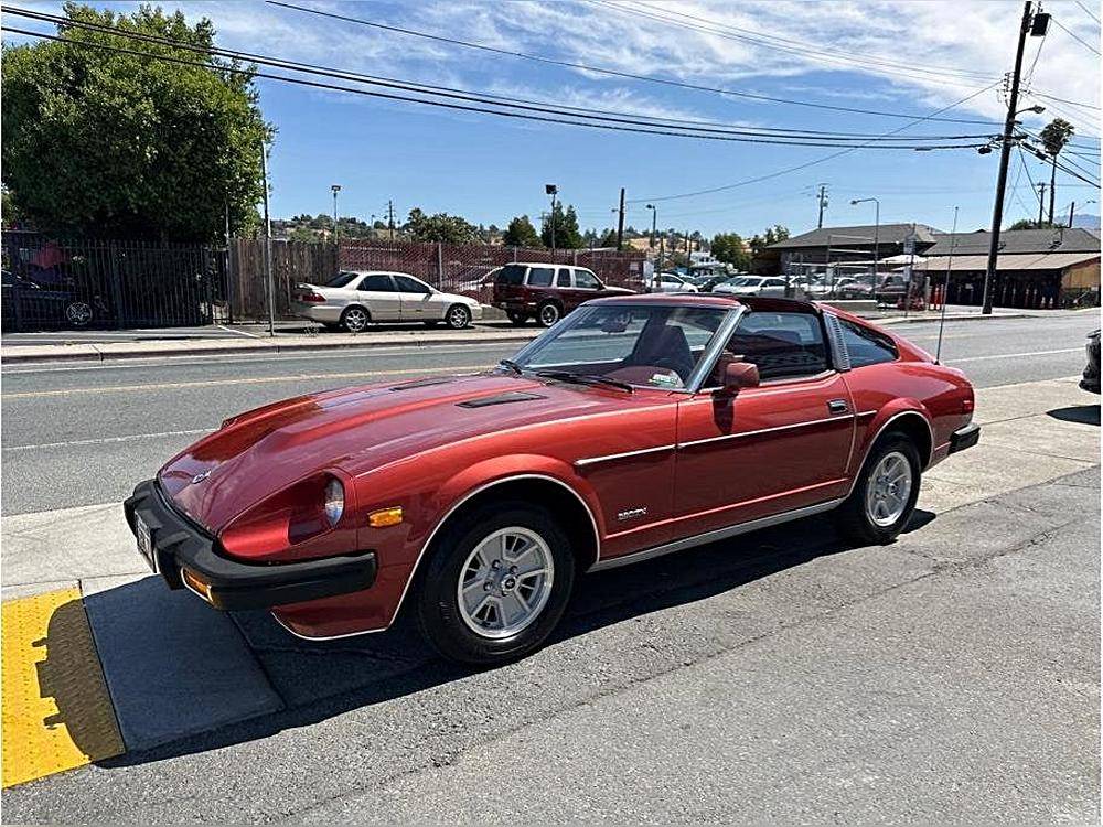 Datsun-280-zx-1980-custom-3