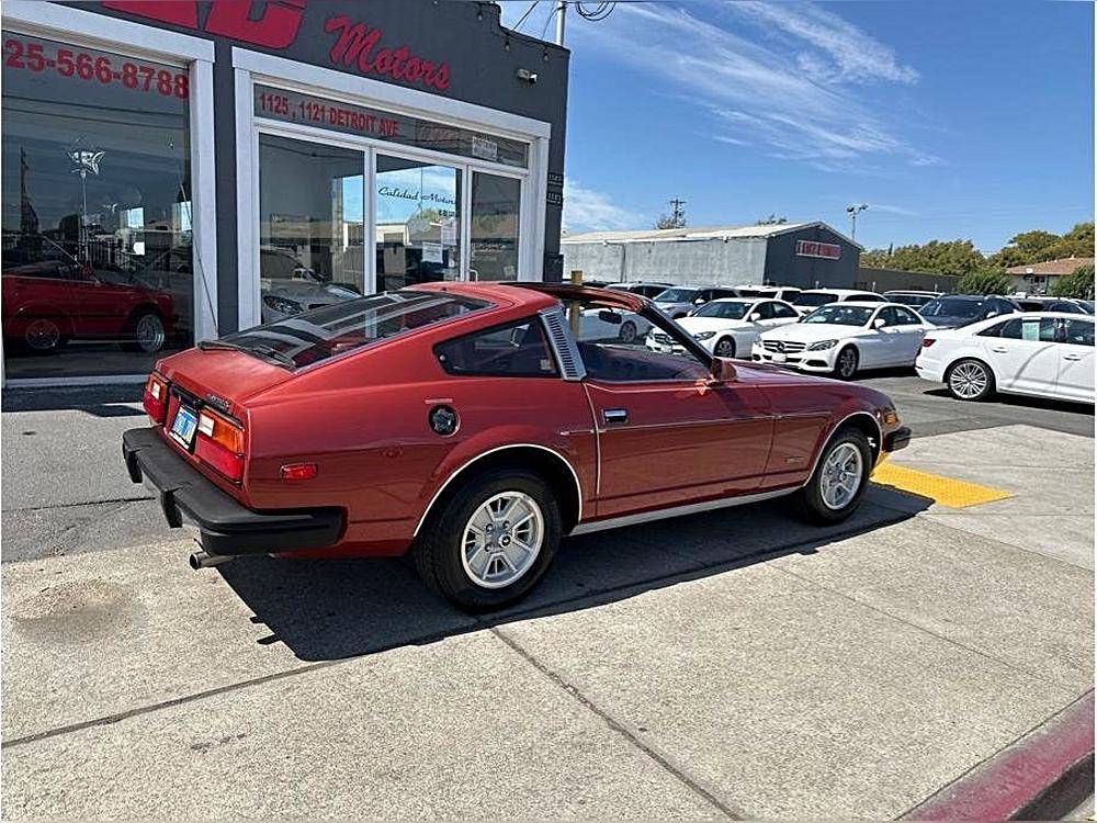 Datsun-280-zx-1980-custom-5