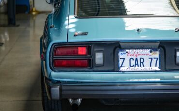 Datsun-280Z-5-spd-Coupe-1977-2-Door-Coupe-18