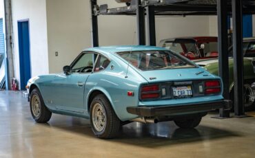 Datsun-280Z-5-spd-Coupe-1977-2-Door-Coupe-21