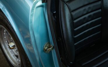 Datsun-280Z-5-spd-Coupe-1977-2-Door-Coupe-24