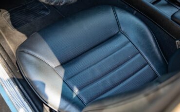 Datsun-280Z-5-spd-Coupe-1977-2-Door-Coupe-34