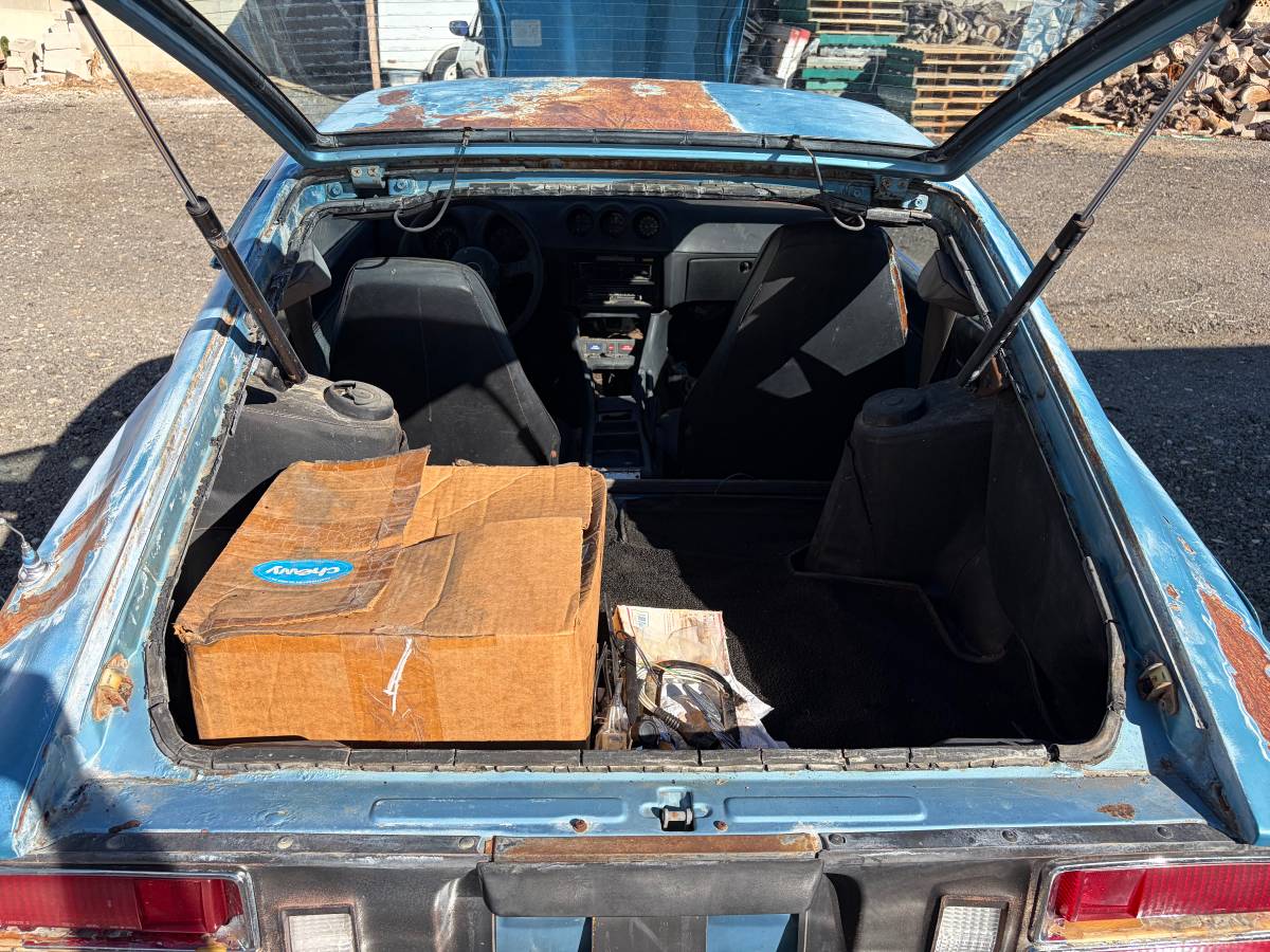 Datsun-280z-1975-blue-1