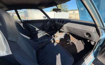 Datsun-280z-1975-blue-19